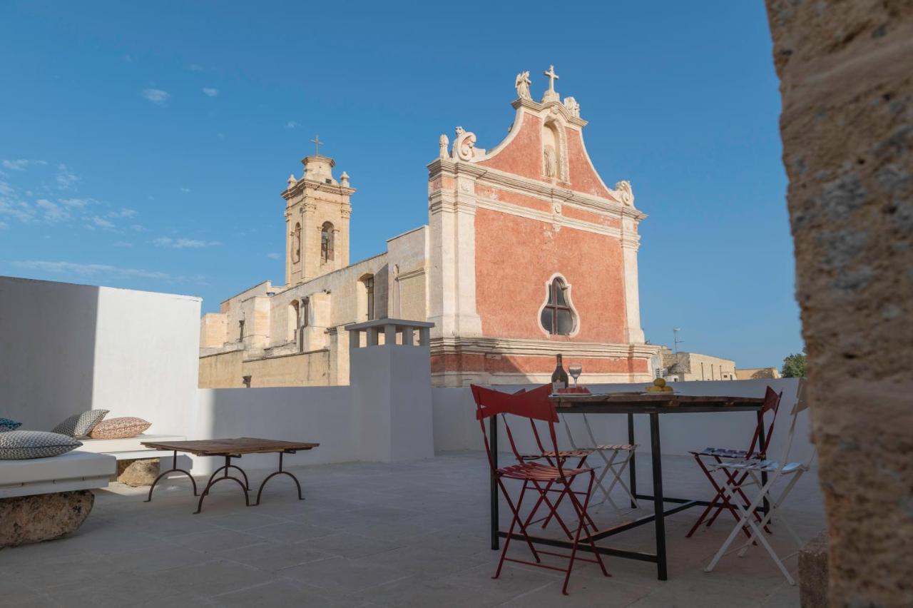 Palazzo Pati Hotel Tiggiano Екстериор снимка
