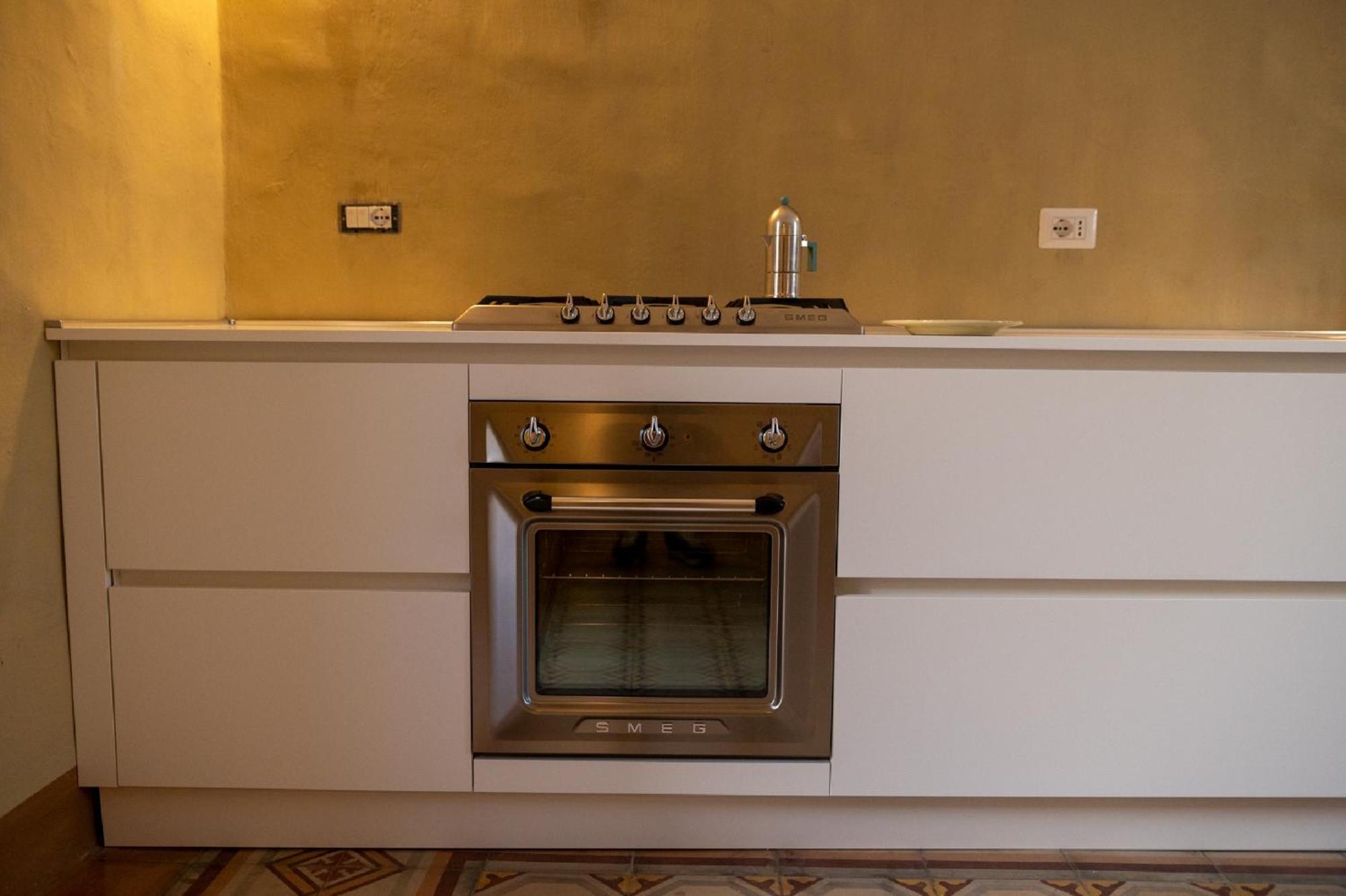 Palazzo Pati Hotel Tiggiano Екстериор снимка