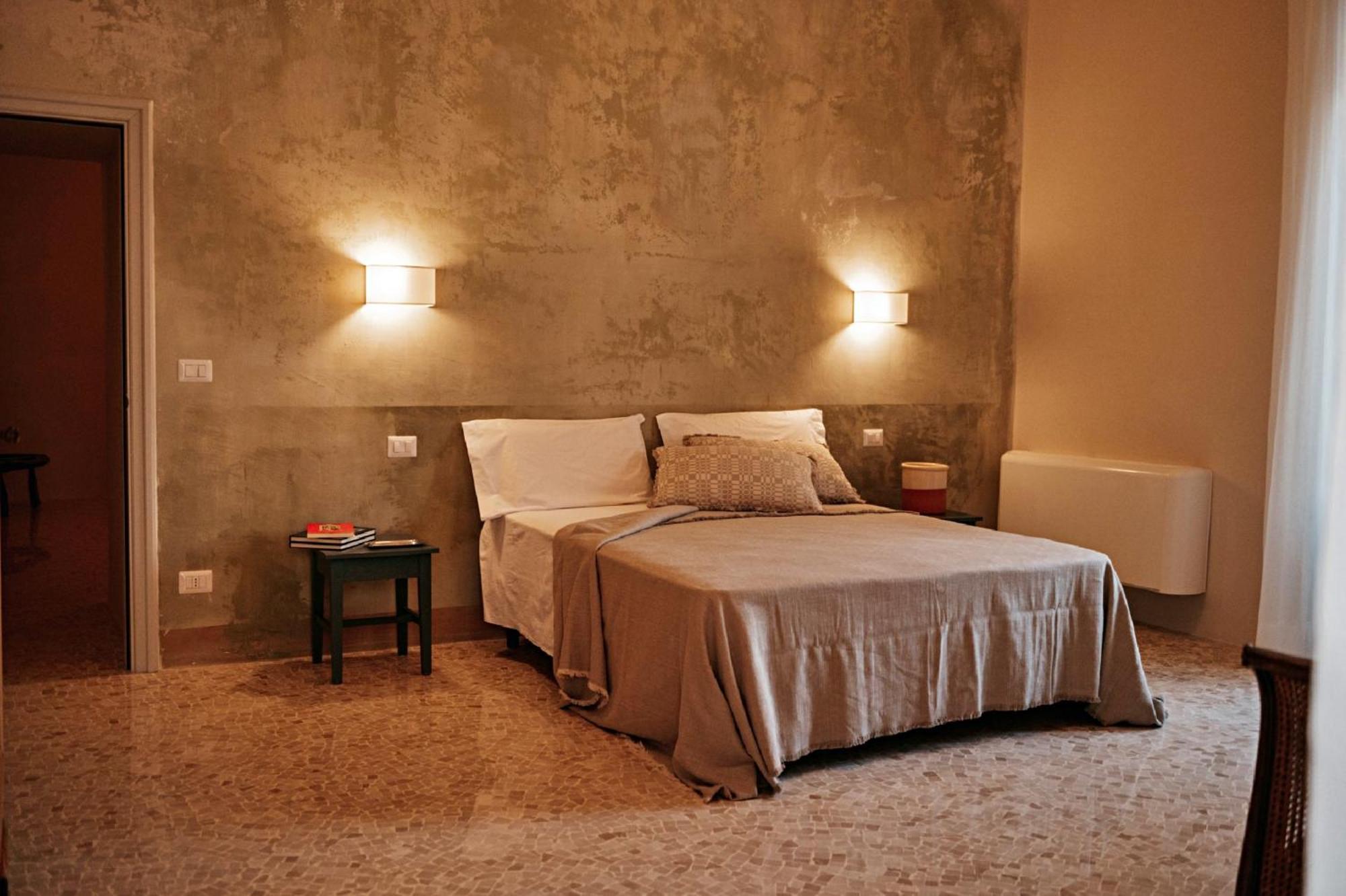 Palazzo Pati Hotel Tiggiano Екстериор снимка